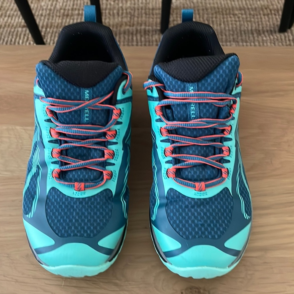 Merrill’s Women Siren Edge 3 in Polar/Wave sz 9.5 M like new!